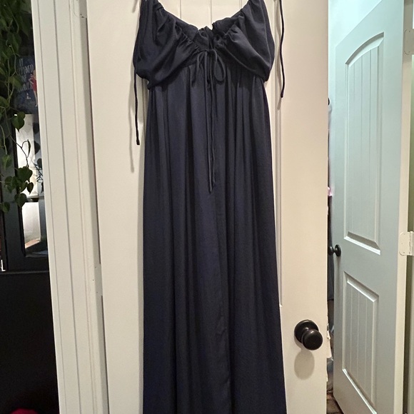 Lulu's Navy Maxi Dress - Picture 5 of 7